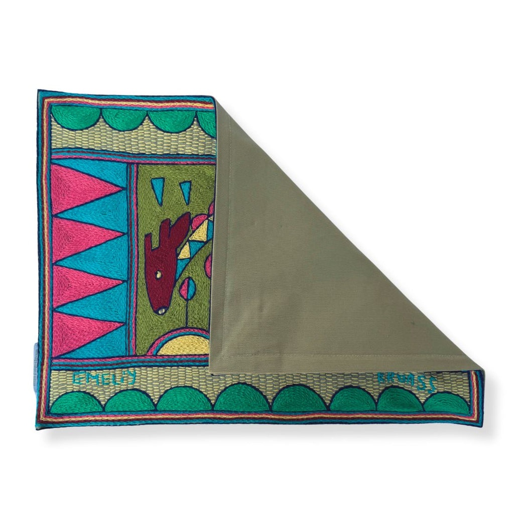 Shangaan Love Giraffe Hand-Embroidered Padded Placemat