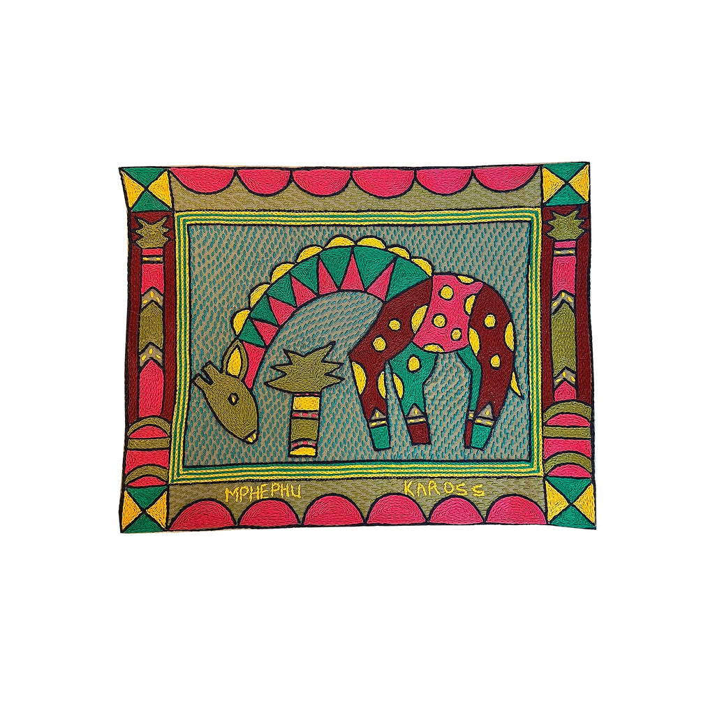 Shangaan Love Giraffe Hand-Embroidered Unpadded Placemat