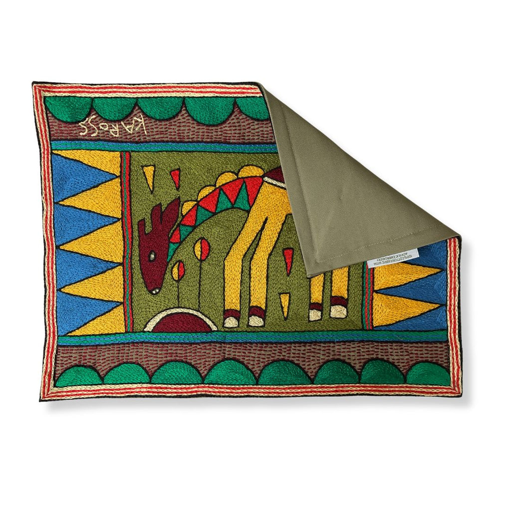 Viva Africa Giraffe Hand-Embroidered Padded Placemat