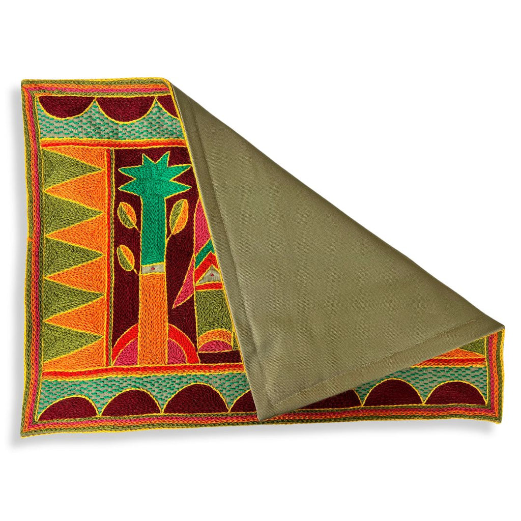 Shangaan Love Elephant Bull Hand-Embroidered Padded Placemat